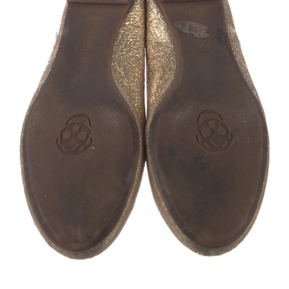 Alexander McQueen - Gold Ballet Flats - Picture 4 of 5